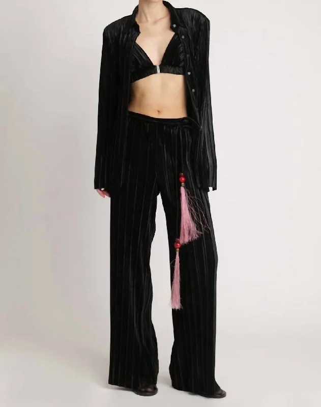 Wide Leg Pants In Black