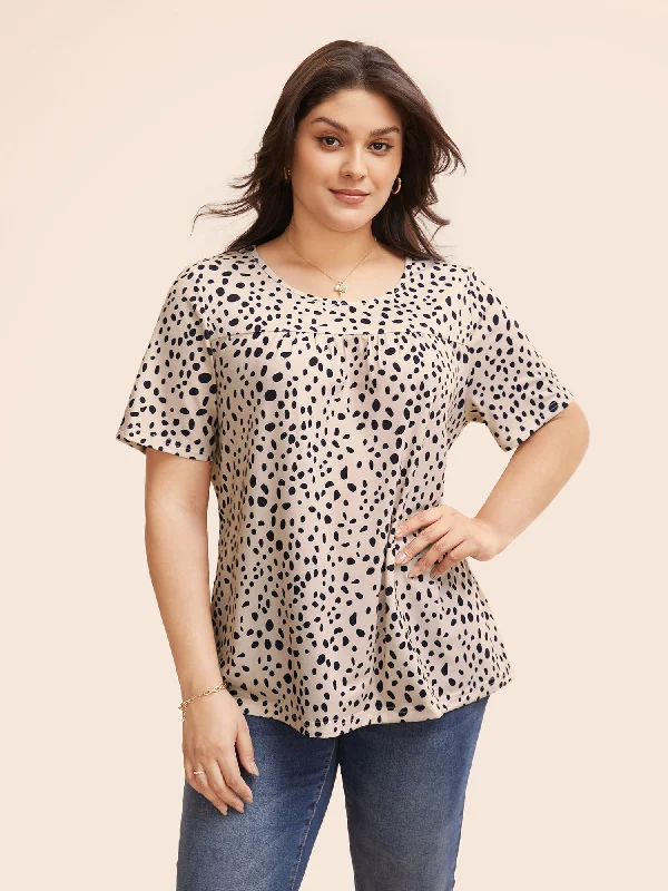 Polka Dot Round Neck Gathered T-shirt